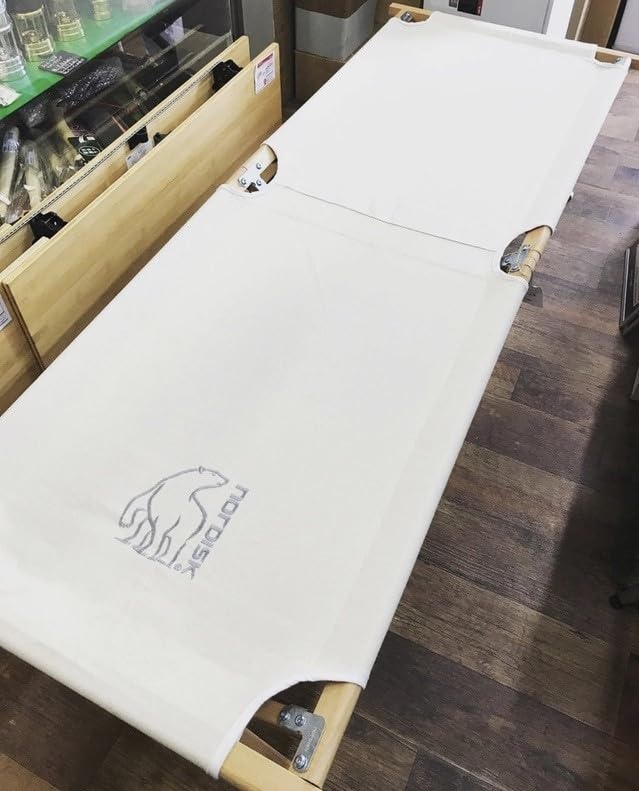 Nordisk Canvas Top Wooden Cot 新品未使用送料無料! Nordisk Canvas Top Wooden Cot 新品未使用送料無料!